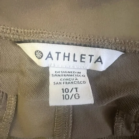 Athleta Women's Tan Headland Hybrid Cargo Pants - Picture 5 of 6